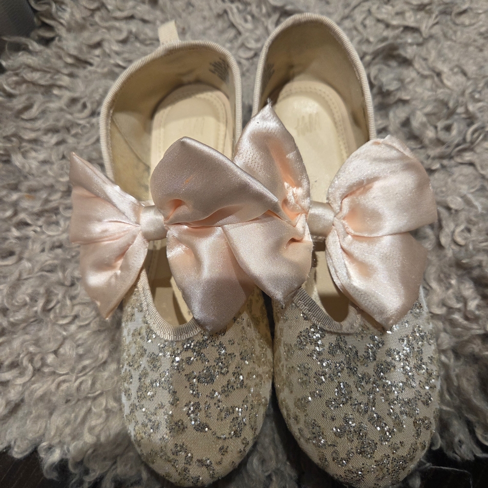 H&M Sparkling Cream Flats with Satin Pink Bows